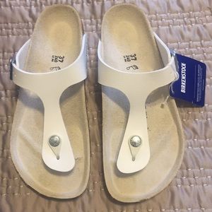 Birkenstock Giza Brand New!
